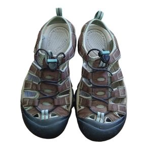 Keen Brown Classic Sandal Outdoor Hiking Size 8.5  XT 0205